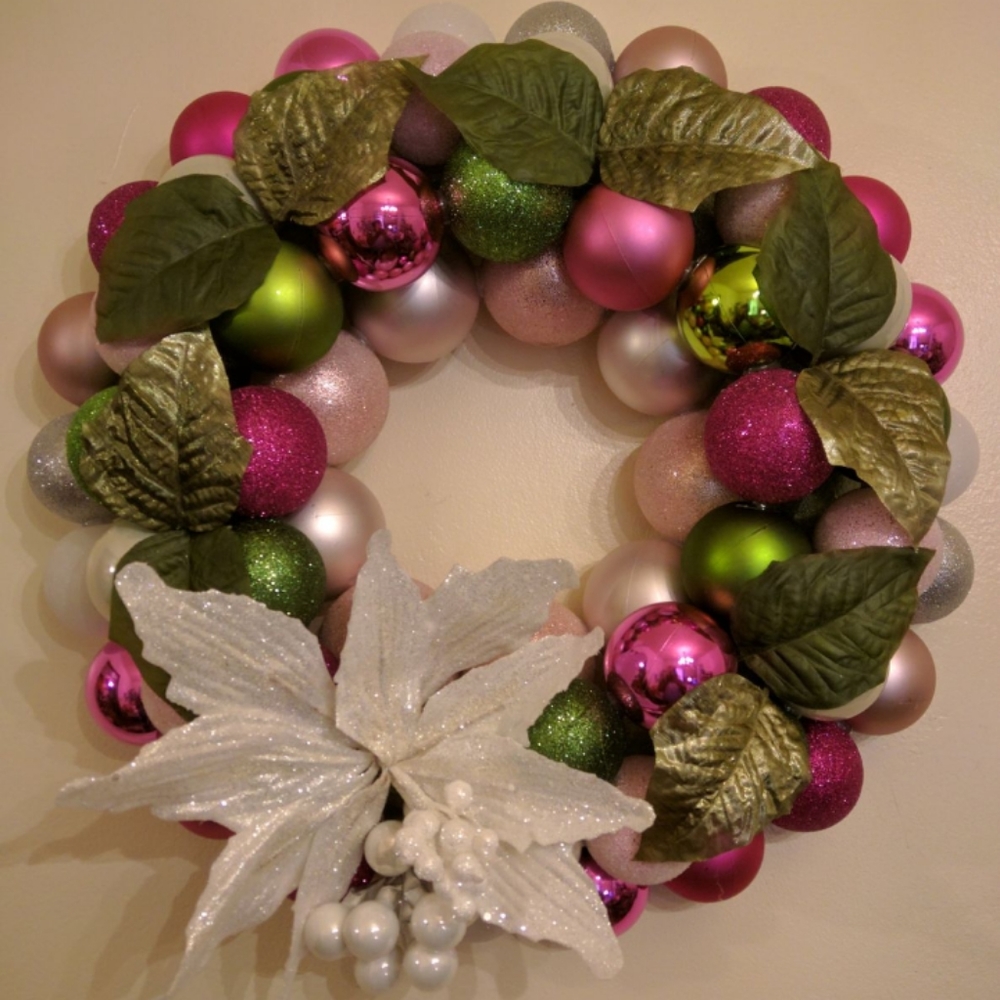 Handmade bulb wreath